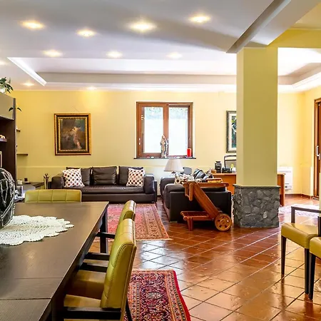 Magdalena Villa