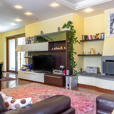 Magdalena Villa